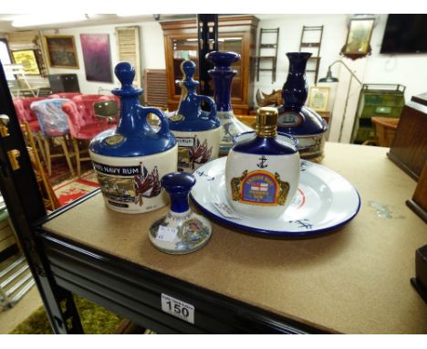 QUANTITY OF PUSSER'S NAVY RUM & LAMB'S NAVY RUM CERAMIC COLLECTIBLE ITEMS, 1 WITH CONTENTS