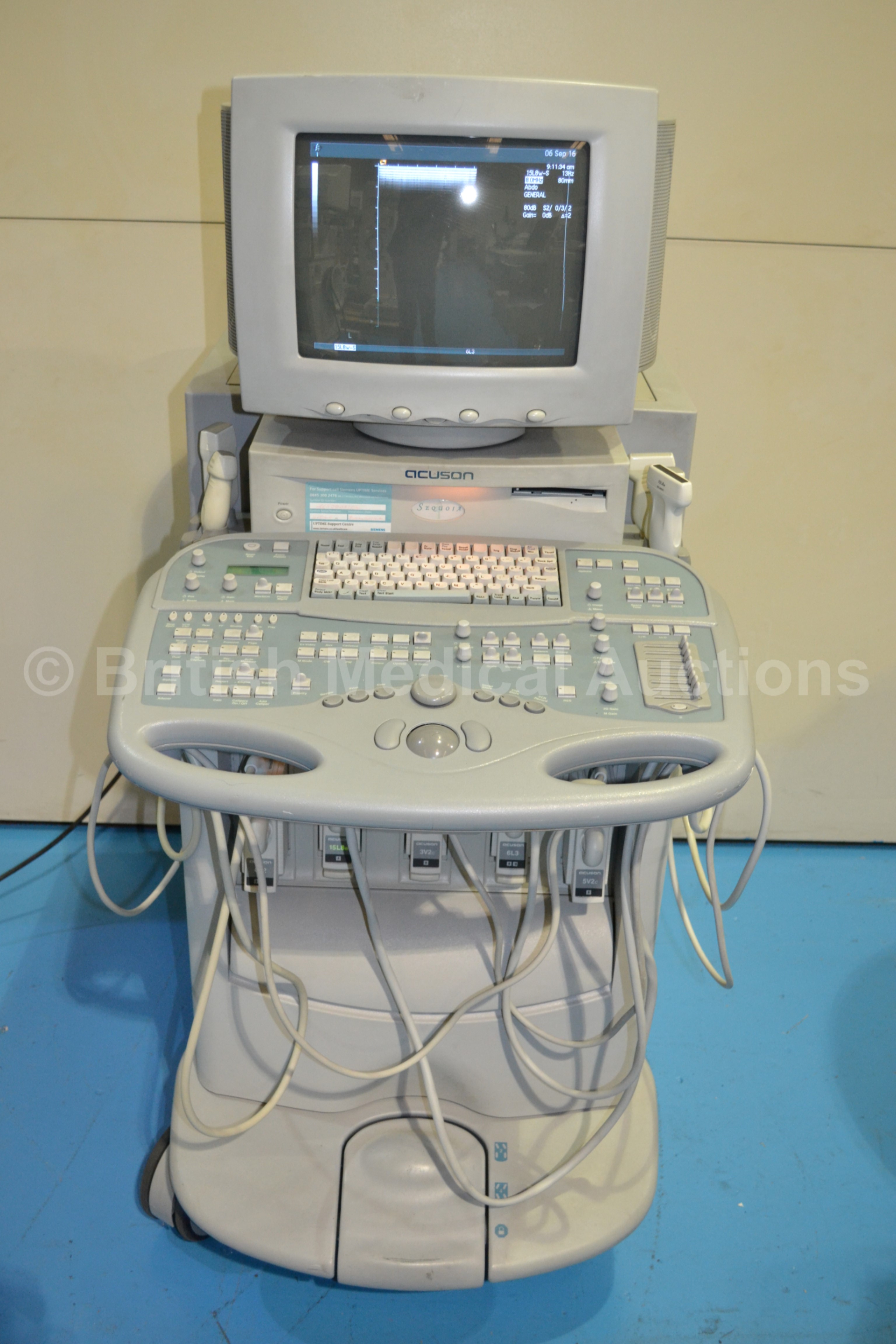 Lot 221 - Acuson Sequoia 512 Ultrasound System with 5 Transd