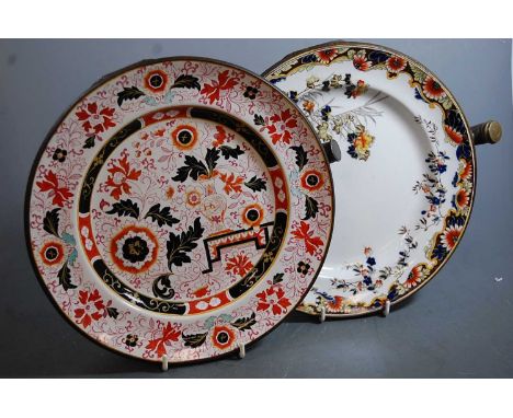 A Victorian Ashworth(?) warming dish, the plate transfer printed in the Imari palette with vase issuing flowers, within iron 