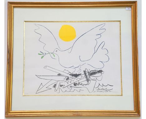 Picasso, Pablo, *25. Oktober 1881, Malaga,  +8. April 1973 , Mougins: Dove with yellow sun, 1962Farblithografie auf Vellum, r