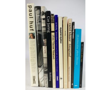 (BOOL, F., e.a., red.). Eva Besnyö. (1999). 4°. Ocl. w. dust-j. (Monographs on Dutch Photographs 9). -- K. NIEUWENHUIJZEN. Ma
