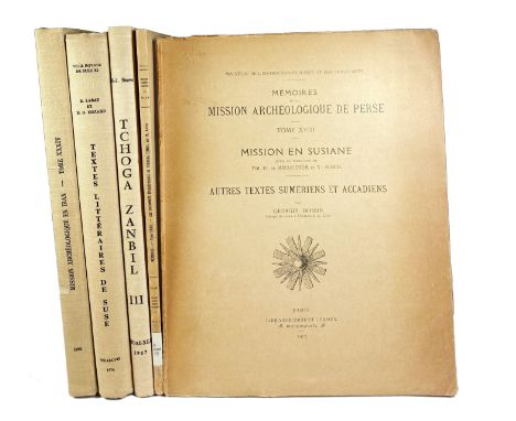 SUSA -- BRUINS, E.M. &amp; M. RUTTEN. Textes mathématiques de Suse. 1961. W. textbook w. 12 plates &amp; 39 loose plates. Fol