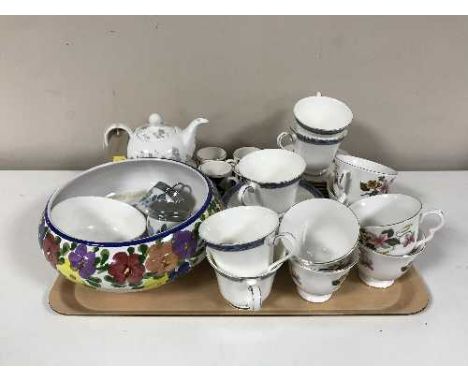 A tray of Royal Worcester egg coddles, Hornsea pottery coffee cans & saucers, Gainsborough bone china tea service etc 