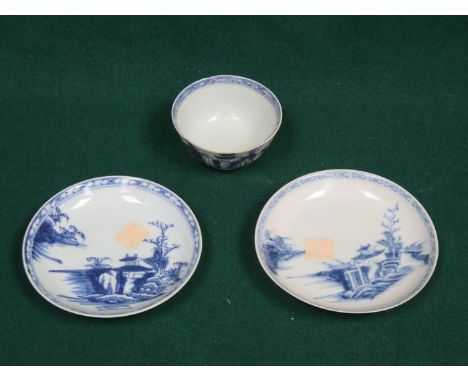 NANKING CARGO BLUE AND WHITE TEA BOWL WITH SAUCER PLUS OTHER SAUCERS 