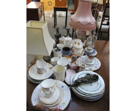 LARGE QUANTITY OF SUNDRIES, PART TEA SETS, TABLE LAMPS, PAIR OF CLOISONNE VASES (AT FAULT) 