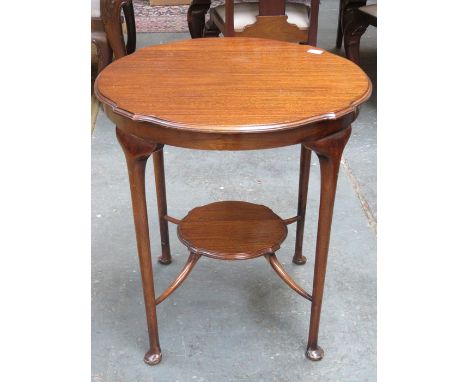 MAHOGANY SHAPED TOPPED CIRCULAR PARLOUR TABLE 