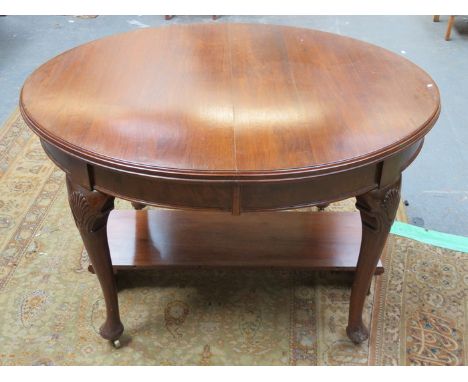 VICTORIAN STYLE MAHOGANY DINING TABLE WITH ONE LEAF 