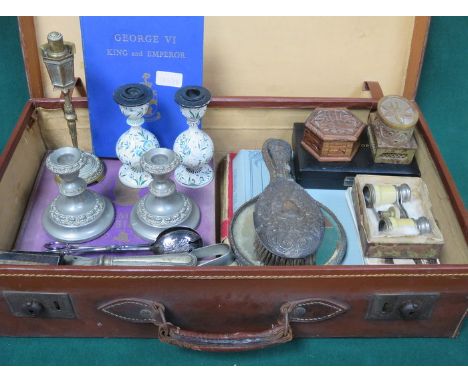 SUITCASE CONTAINING SUNDRIES INCLUDING COMMEMORATIVE VOLUMES, LAMP POST LIGHTER, CANDLESTICKS, PLATEDWARE, STORAGE BOXES AND 