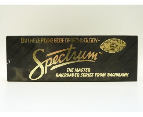 Bachmann Spectrum 0n30 narrow gauge Southern GE 44-Ton Switcher 1952 80013, in original box. 