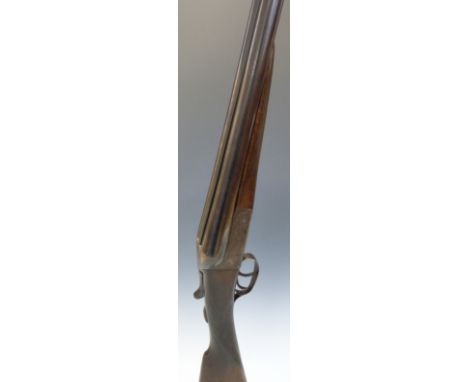 Holloway & Naughton 12 bore side by side shotgun with named and engraved locks, chequered grip and forend, double trigger, en