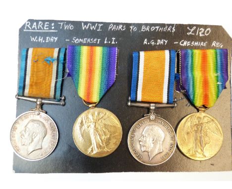 WWI medals to two brothers Alfred and William Day comprising War Medal and Victory Medal to 21881 Pte W.Day, Somerset Light I