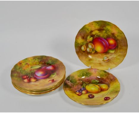 Six Royal Worcester fruit painted plates 