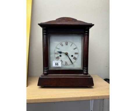 A bracket mantle clock