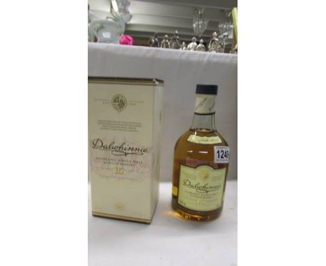 A boxed Dalhwhinnie 15 year Highland single malt scotch whisky. 