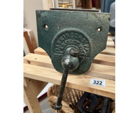 A Parkinsons carpenters bench vice