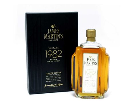 Whisky - James Martin's Fine &amp; Rare Vintage 1982, Blended Scotch Whisky Limited Edition Bottle Number 5138 of 6000, "one 