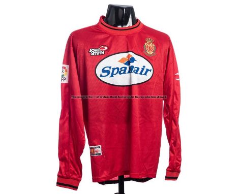 Miquel Soler red Real Mallorca No.15 jersey,long-sleeved, La Liga badge to the right sleeve, the reverse lettered SOLER  This