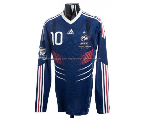 Karim Benzema blue France No.10 jersey from the 2010 FIFA World Cup qualification play-off match v Republic of Ireland played