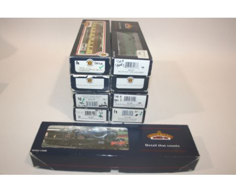 BACHMANN BOXED LOCOMOTIVE & ROLLING STOCK 31-776 'Mere Hall' boxed locomotive, also with 8 boxed items of rolling stock (all 
