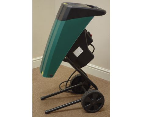 B&Q FPIS2500 impact garden shredder (This item is PAT tested - 5 day warranty from date of sale)   Condition Report   Click h