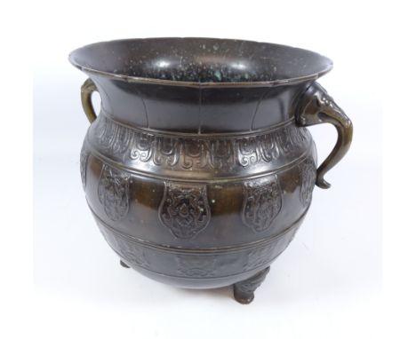 Early 20th Century Japanese bronze twin handled planter, H26cm    Condition Report   Click here for further images, condition
