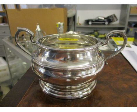 A silver sugar bowl with twin scrolled handles by Adie Brothers, 4" dia, 253g 