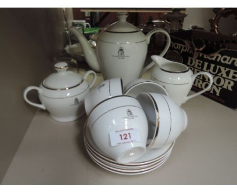 A Golden Jubilee part tea service in white and gilt