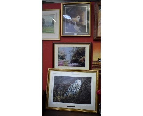 Prints - Alan M Hund, by and after, Arctic Knight, Snowy Owl, signed, limited edition no 1249/1250, coloured lithograph; othe