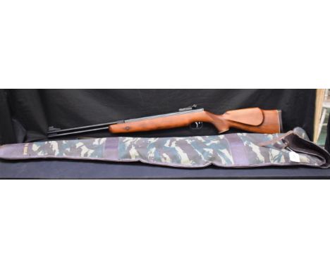A Weihrauch HW 77 K spring powered air rifle, chambered in .22