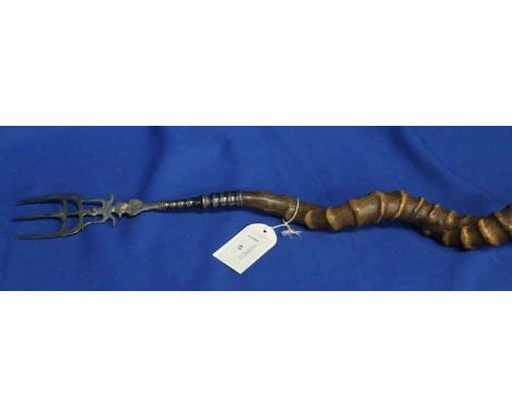 VICTORIAN IBIS HORN MOUNTED TOASTING FORK
with white metal mounts