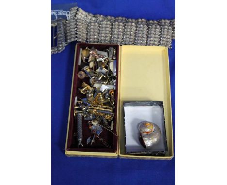 LOT OF COSTUME JEWELLERY
including a Scottish silver axe brooch, gold plated cufflinks, a white metal chain belt, a mother of