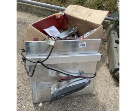 A tile cutting machine
