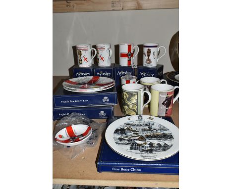A GROUP OF COMMEMORATIVE AYNSLEY GIFTWARE to include two football World Cup 1966 commemorative mugs with boxes, two Rugby Wor