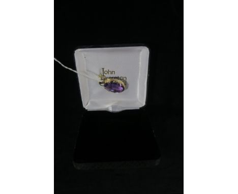 AN AMETHYST PENDANT