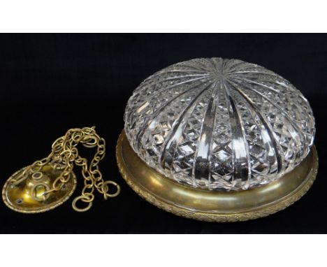 GOOD 19TH CENTURY CUT GLASS &amp; BRASS FRAMED CEILING LIGHT, 33cms diam.