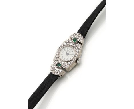 Chopard DamenarmbanduhrSchweizL 20,5 cm750/000 Weißgold mit 46 Diamanten im Achtkantschliff zus. ca. 0,64 ct H/VVS und zwei S