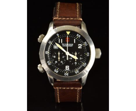 Victorinox Swiss Air Force Airboss Mach 3 gentleman's wristwatch ref. 25042 with date aperture, luminous hands, Arabic numera