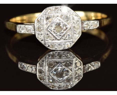 Art Deco 18ct gold ring set with diamonds in a platinum setting, 2.6g, size S
