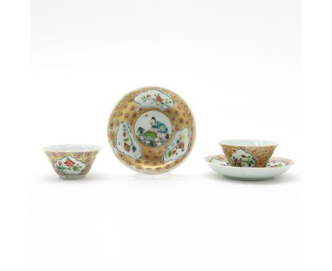 2 sets of cups and saucers are 10 cm. in diameter, chip. 