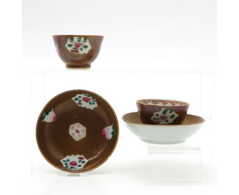 Lot of 2 cups and 2 saucers, 12 cm. indiameter, hairline.