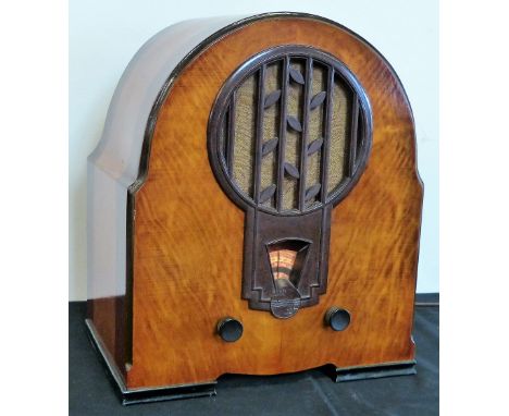 A Philips Superinductive "Ovaltiney" 5 valve cathedral cabinet radio, housed in a large restored cabinet with a bakelite loud