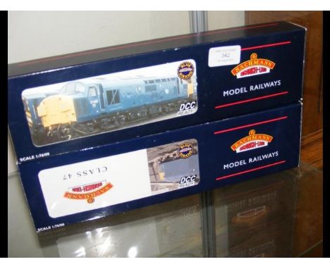 A boxed Bachmann diesel locomotive and one other 