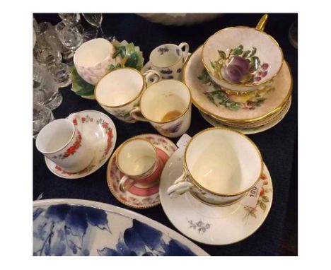 Mixed Lot: various 19th and 20th century coffee cups, teacups and saucers to include Aynsley, Salisbury, Worcester and variou