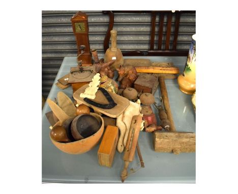 Group of assorted wooden ware to include; scoops, Scotch Hands mantel clock in the form of a miniature longcase clock, coffee