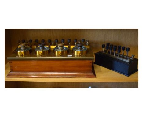 Early to mid 20th Century mahogany cased resistance box or decade box, the platform stamped Manganin No.294 and marked with s