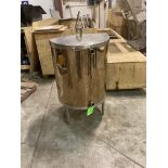 NSI NEWLANDS aisi304SS hop back vessel with CIP spray ball, 50 USG capacity, 24 in ID x 30 in CAN,