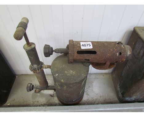 An AB Optimus 486 tractor blow torch 