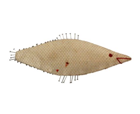 A pin stuck fish form silk pin cushion, with fine mesh scales, 8.5cms.&nbsp;