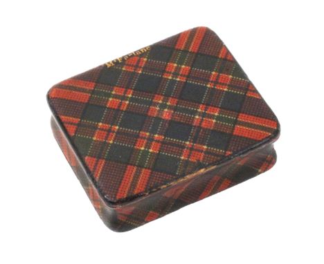 A small Tartan ware snuff box, (M'Farlane), interior foil 90%, 3.3 x 2.8 x 1.1cms.