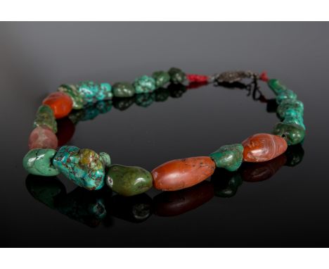  A big necklace with turquoise and cornelian stonesTibet Cm 29,00 22.00 % buyer's premium on the hammer priceVAT margin schem
